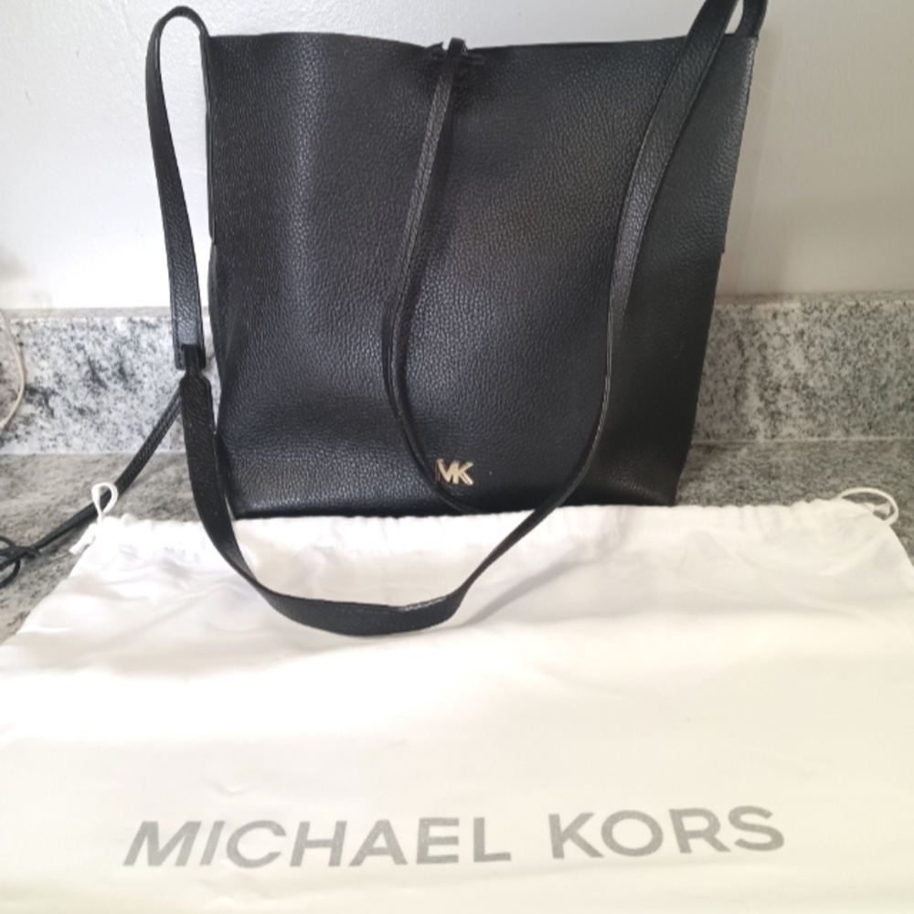 Michael Michael kors crossbody bag